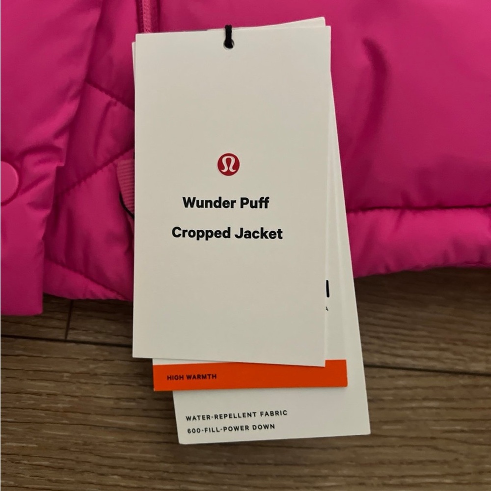 lululemon athletica Wunder Puff Cropped Jacket - Bright Pink